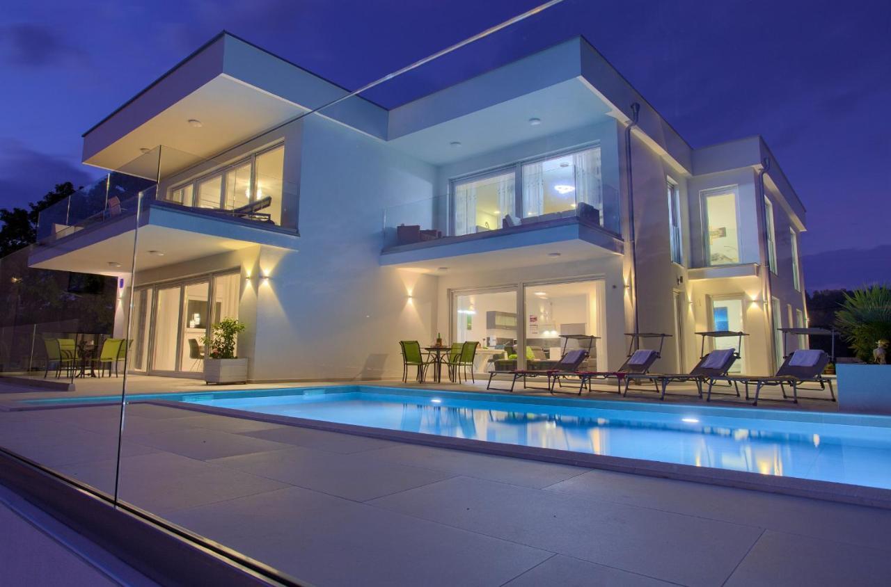 Villa Helines***** Linardići Exteriör bild